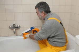 Solutions for Fixing Bathtub Leaks - SS Water Restoration