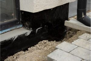 waterproofing and insulation house foundation wall